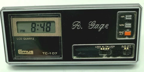 Vintage 1980s Comus TC-107 LCD Quartz Travel Size Desk Alarm Clock W/ Case Cover