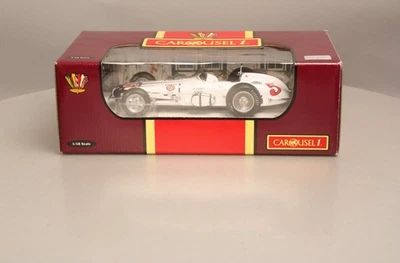 Carousel 1 5062 1:18 1960 Laydown Roadster Indy 500 Aj Foyt #14 NIB - Image 1 of 3