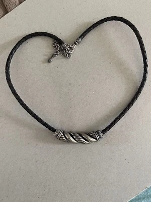 JOHN HARDY - Colgante Deslizante Retorcido Esterlina y Collar de Cuero Negro Foto 1 de 4