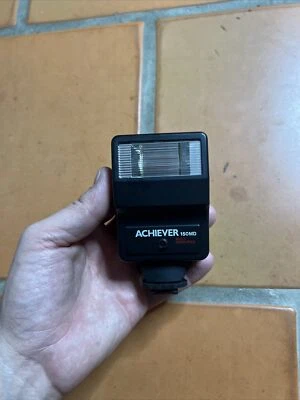 Achiever 150MD Multi-Dedicated Shoe Mount Camera Flash TESTED - Image 1 of 4