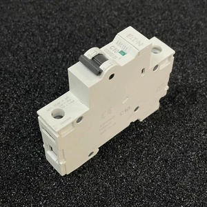 AHC101, Eaton Memera AHC MCB, 1P, 10A Curva C, 10 kA Capacidad de ruptura - Imagen 1 de 2