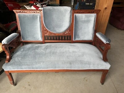Antique Victorian Walnut Eastlake? Parlor  Settee  Couch Furniture - Image 1 of 4