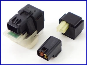 SUZUKI 1995 GSF1200 Genuine relay set - Picture 1 of 5