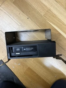 Jaguar Clarion Cd Changer XW4F-18C830-A 6CD Changer - Picture 1 of 5
