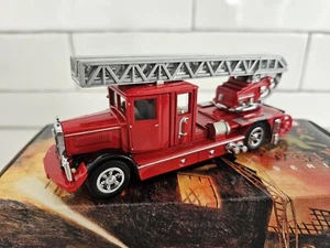Matchbox Models of Yesteryear Fire Engine Series YFE05 1932 Mercedes-Benz Ladder - Picture 1 of 12