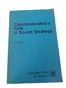 Die Rolle der Tschechoslowakei in der sowjetischen Strategie von Josef Kalvoda. Das klassische Arbeitszimmer. - Bild 1 von 10