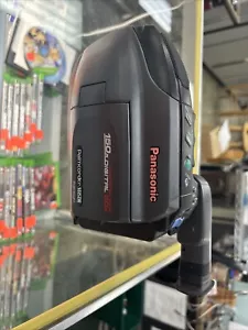 Panasonic PV-L501D Palmcorder Palmsight VHS-C Camcorder Video Camera No Charger - Picture 1 of 7