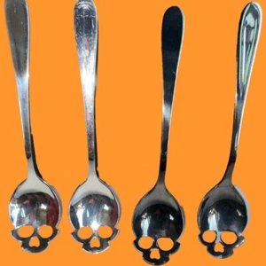 Juego de 4 cucharas de té de café gótico con calavera de acero inoxidable - Imagen 1 de 6