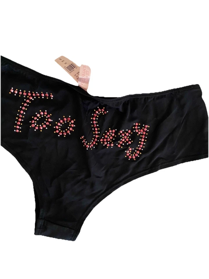 Panty Victoria’s Secret con tachuelas Foto 1 de 4