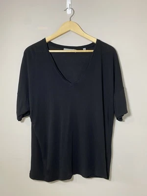 Camiseta Vince Manga Corta Mujer GRANDE Negra Cuello en V Viscosa Foto 1 de 4