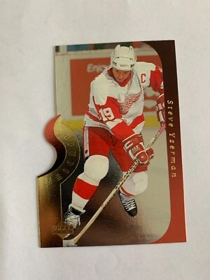 1996-97 Upper Deck Superstar Showdown #SS16B Steve Yzerman - Detroit Red Wings - Image 1 of 2