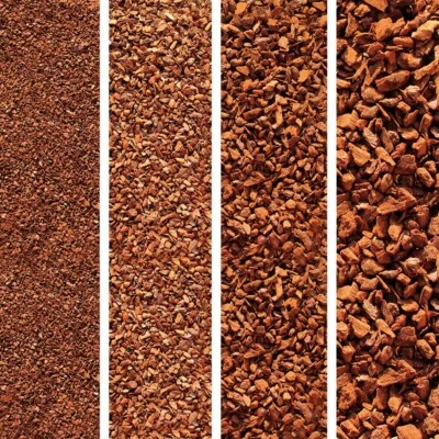 TERRA DISCOUNT Pinie 120 Liter fein 0-8 mm - Pinienrinde, Rindenmulch, Mulch - Bodenbelag