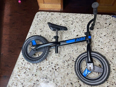 Neon Brand Toddler Balance Bike GUC Light Weight Black/ Blue Unisex - Image 1 of 4