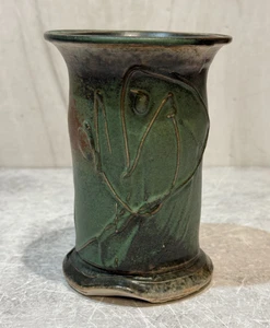 Jarrón de cerámica vintage firmado por Gary de Studio Pottery - Imagen 1 de 12