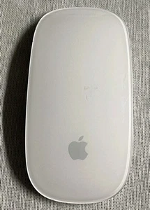 Apple Sleek Magic Precise Mouse Model A1296 3Vdc - Picture 1 of 2