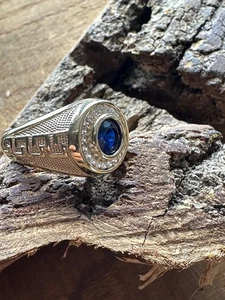 Neu Statement griechischer Herrenring 1,25 ctw Saphir 10 K massiv Gelbgold Größe 10,25 - Bild 1 von 14