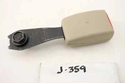 Nuevo cinturón de seguridad OEM Mitsubishi hebilla delantera derecha 1999-2003 beige galant 7000C834 Foto 1 de 2