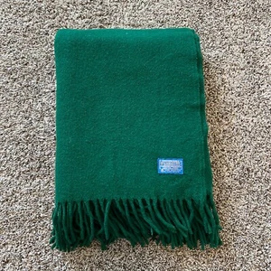 Vintage Pendleton Green 76”x54" Stadium Blanket Throw Fringe Wool USA Made - Picture 1 of 6