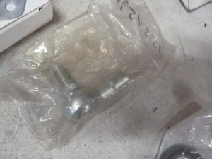 LPM LP1375-1590 : ROD END - Bild 1 von 1