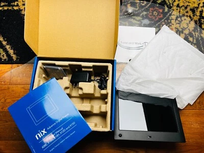 *Nix 8 inch Widescreen Digital Photo Video Frame with remote - X08E* - Image 1 of 4