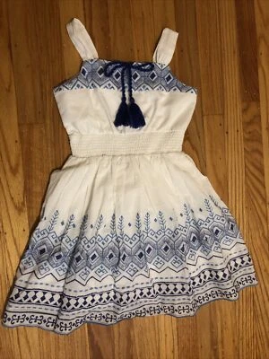 Vestido de Verano Emily West Blanco Azul Bordado Tejido 100% Algodón Talla 7 Nuevo sin Etiquetas Foto 1 de 4