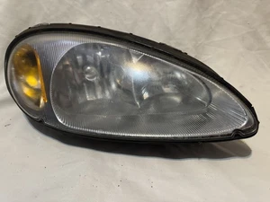 Faro derecho pasajero compatible con 01-05 PT CRUISER - Imagen 1 de 9