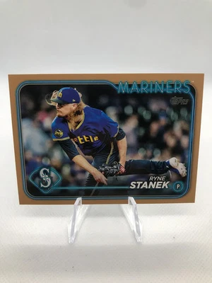 Ryne Stanek 2024 Topps Update Gold /2024 Mariners #US121 - Image 1 of 2