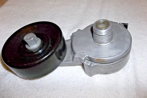 DAYCO 12552358 BELT TENSIONER PULLEY  87-93 CHEVY TRUCK  7.4 NEW genuine GM OEM - Bild 1 von 7