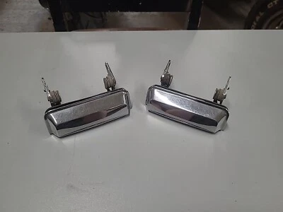 Plymouth Road Runner 1971 manijas de puerta exterior OEM 3586025 Foto 1 de 4