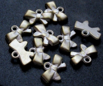 10x Anhänger Trachtenknöpfe Aufnäher SCHLEIFE 17mm METALL schwere Qualität KN-13 - Bild 1 von 4