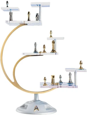 Star Trek Chess 3D Set. VINTAGE 1994 FRANKLIN MINT + Certificate of Authenticy - Image 1 of 4