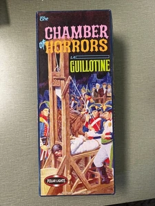 Kit Modelo Cámara de Horrores Luces Polares LA GUILLOTINA 5091 - Imagen 1 de 6
