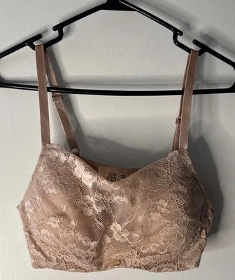 Sujetador Pearl By Venus 36B con aros acolchado encaje melocotón tostado sexy excelente estado Foto 1 de 4