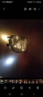 2013 Audi Q7 passenger side fog light - Image 1 of 4