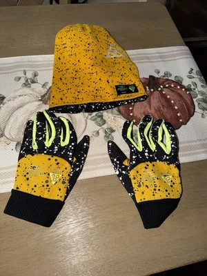 Conjunto de gorro y guantes reversibles amarillos y negros Acg Nike pintura moteada (guantes XL) Foto 1 de 4