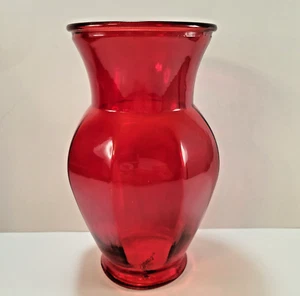 Vaso in vetro rosso rubino tondo ottagonale 9" bocca svasata colore profondo ricco vaso fiorista - Foto 1 di 5