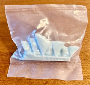 Red Rose Tea Wade England Figurine World Monument Sydney Opera House Sealed Pkg. - Picture 1 of 5