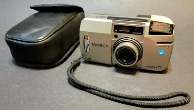 Vintage 1996 Minolta Vectis 25 IX-Date 30-75mm f/3.6-8.6 APS Film Camera - Image 1 of 4