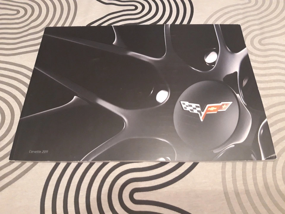 Chevrolet Corvette 2011 folleto folleto catálogo 32 páginas inglés EE. UU. ZR1 Foto 1 de 1