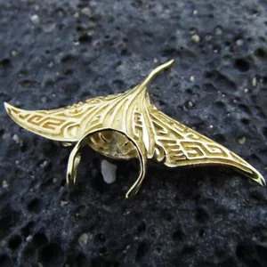 Manta Ray Necklace. 18K Gold Vermeil. Tribal Design. - Picture 1 of 9