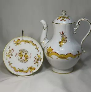 Meissen 'Yellow Dragon (Red Dot)' 6 Cup TEA POT w/Open Rose Lid & TRIVET - 1st Q - Picture 1 of 17