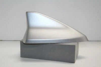 2006-2011 Buick Lucerne Shark Fin радиоантенна OEM  - Изображение 1 из 4