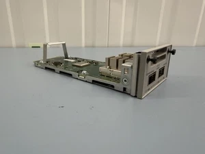 Module commutateur réseau Cisco C9300-NM-2Q 40 Gigabit Ethernet. - Photo 1/4