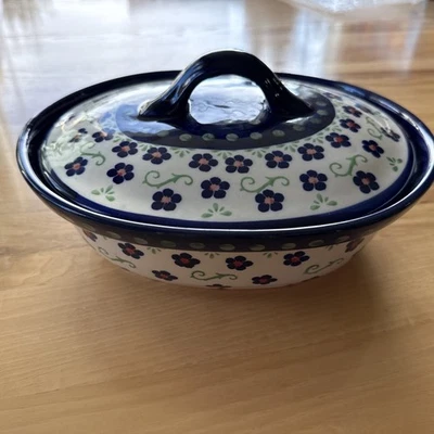 Cazuela con tapa hecha a mano cerámica polaca Boleslawiec Foto 1 de 4