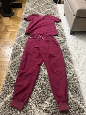 Juego Exfoliante Pequeño Pequeño Figs Petite - Borgoña Foto 1 de 4