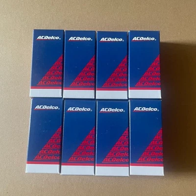 OEM 8X Fuel injectors For 01-07 Chevy Silverado 4.8L5.3L6.0L25317628 17113698 - Изображение 1 из 4