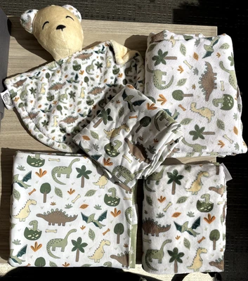 Baby Bundle, swaddle/minky blankets, lovey, towel, car seat cover, Audrey & Bear - Image 1 of 4