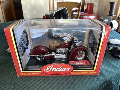 1942 Indian 442 Motorcycle Authentic Detailed Replica 1/10th Scale Die Cast - Image 1 of 4