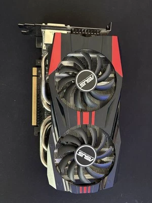 ASUS GTX 760 - DC20C - 2GD5 - Image 1 of 3