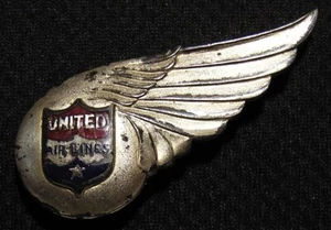 SCARCE VTG 1937-54 FIRST UNITED AIRLINES FLIGHT ATTENDANT STERLING WING BADGE - Picture 1 of 3